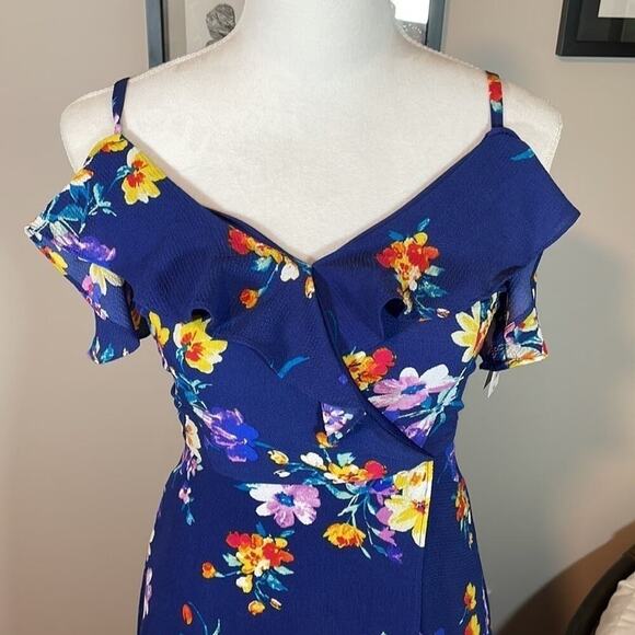 NWT By & By high low dress, blue with floral design - Picture 2 of 9